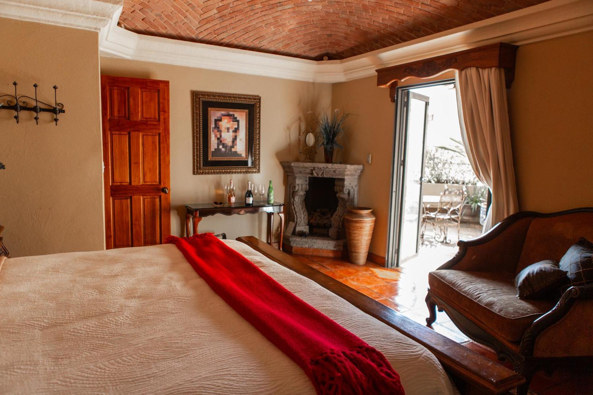 Casa Grande Luxury Boutique Hotel Альенде Экстерьер фото